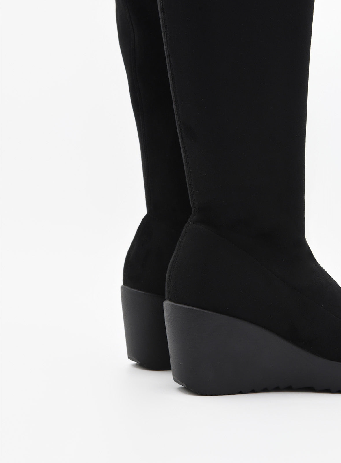 BOTA ALTA NEGRA CON CUÑA
