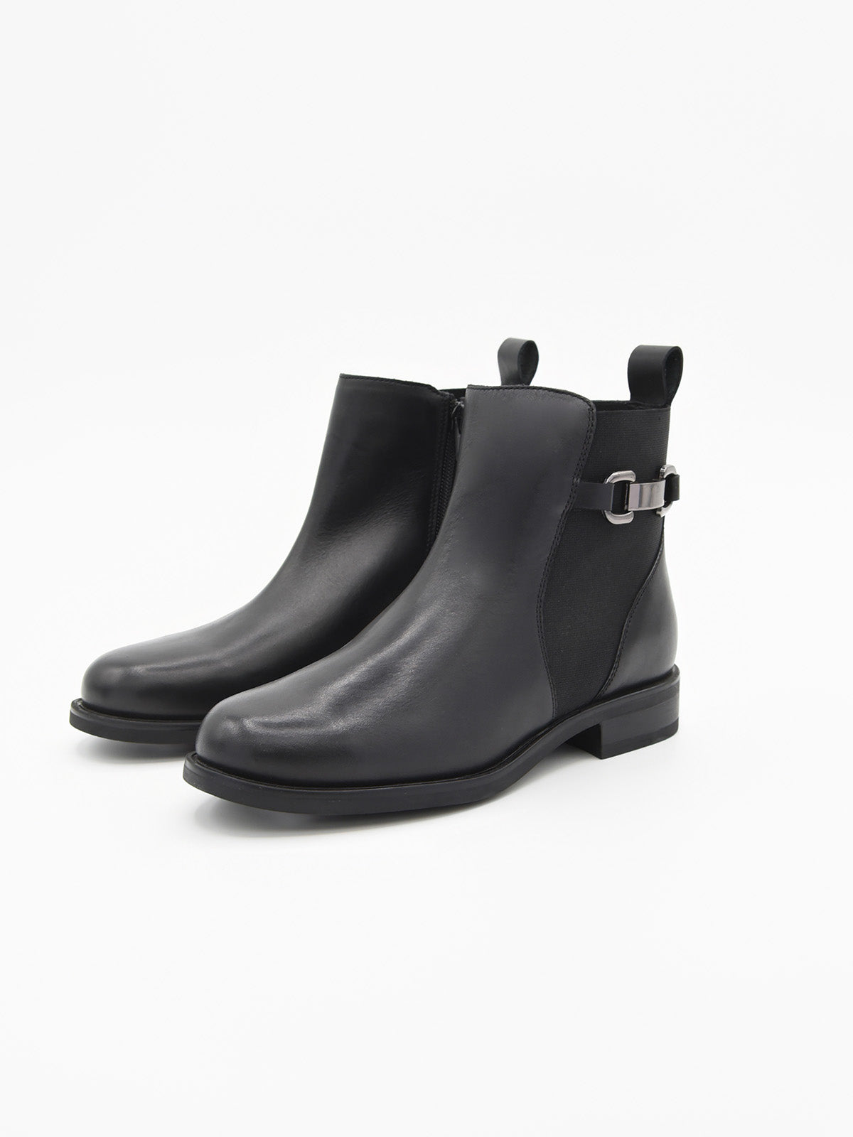 BOTINES NEGROS CON ELÁSTICO