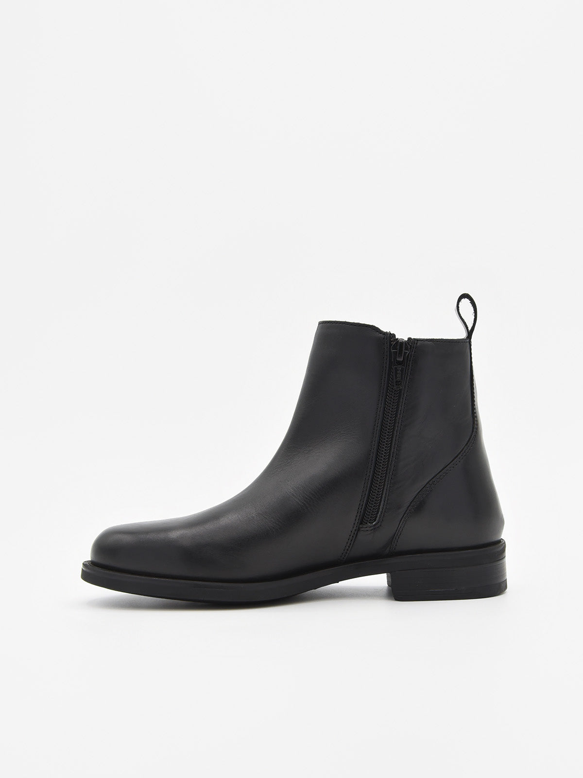 BOTINES NEGROS CON ELÁSTICO