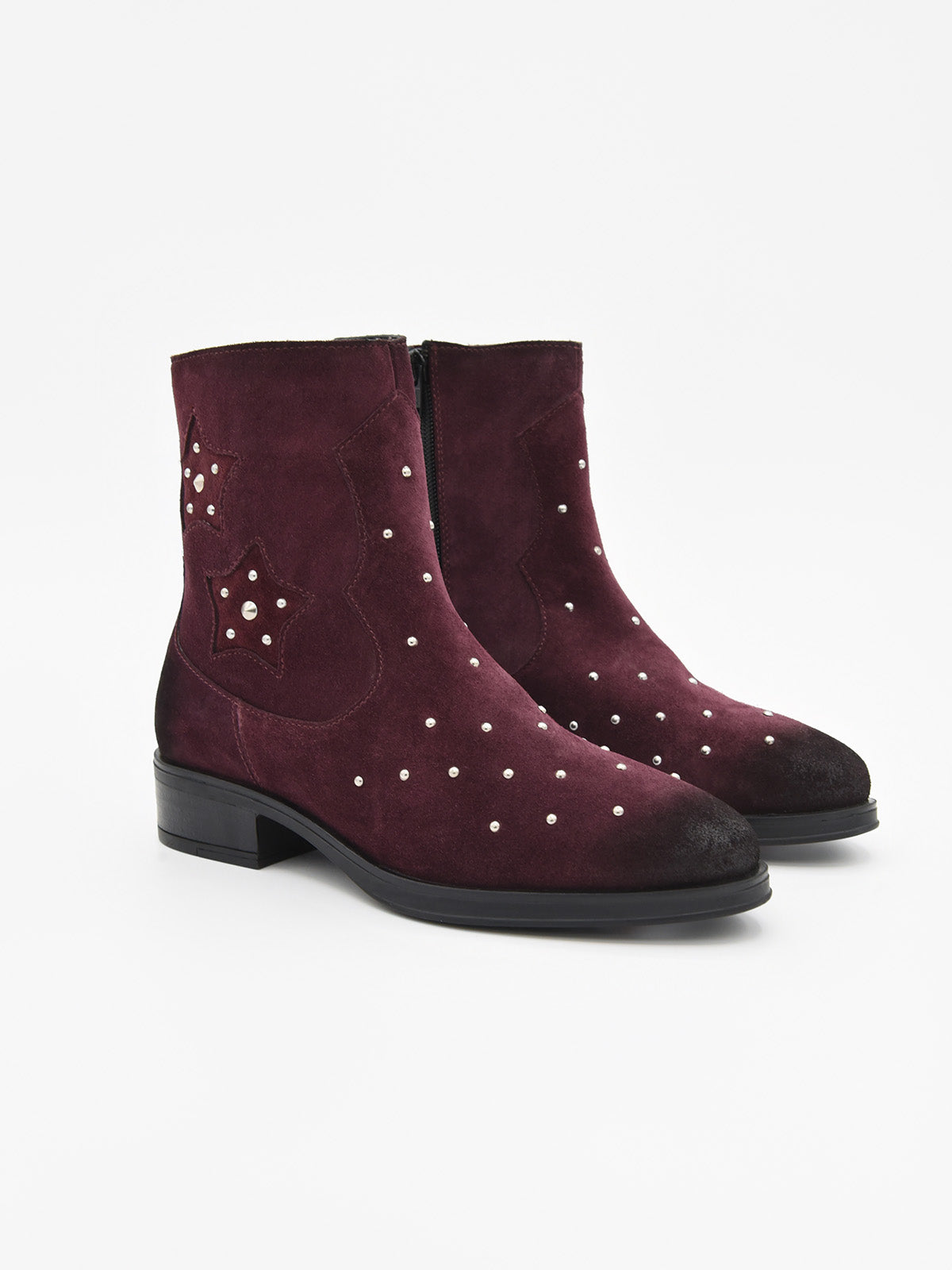 BOTINES BURDEOS DE SERRAJE CON TACHAS