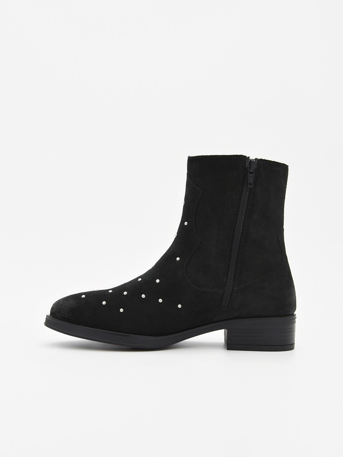BOTINES  NEGROS DE SERRAJE CON TACHAS