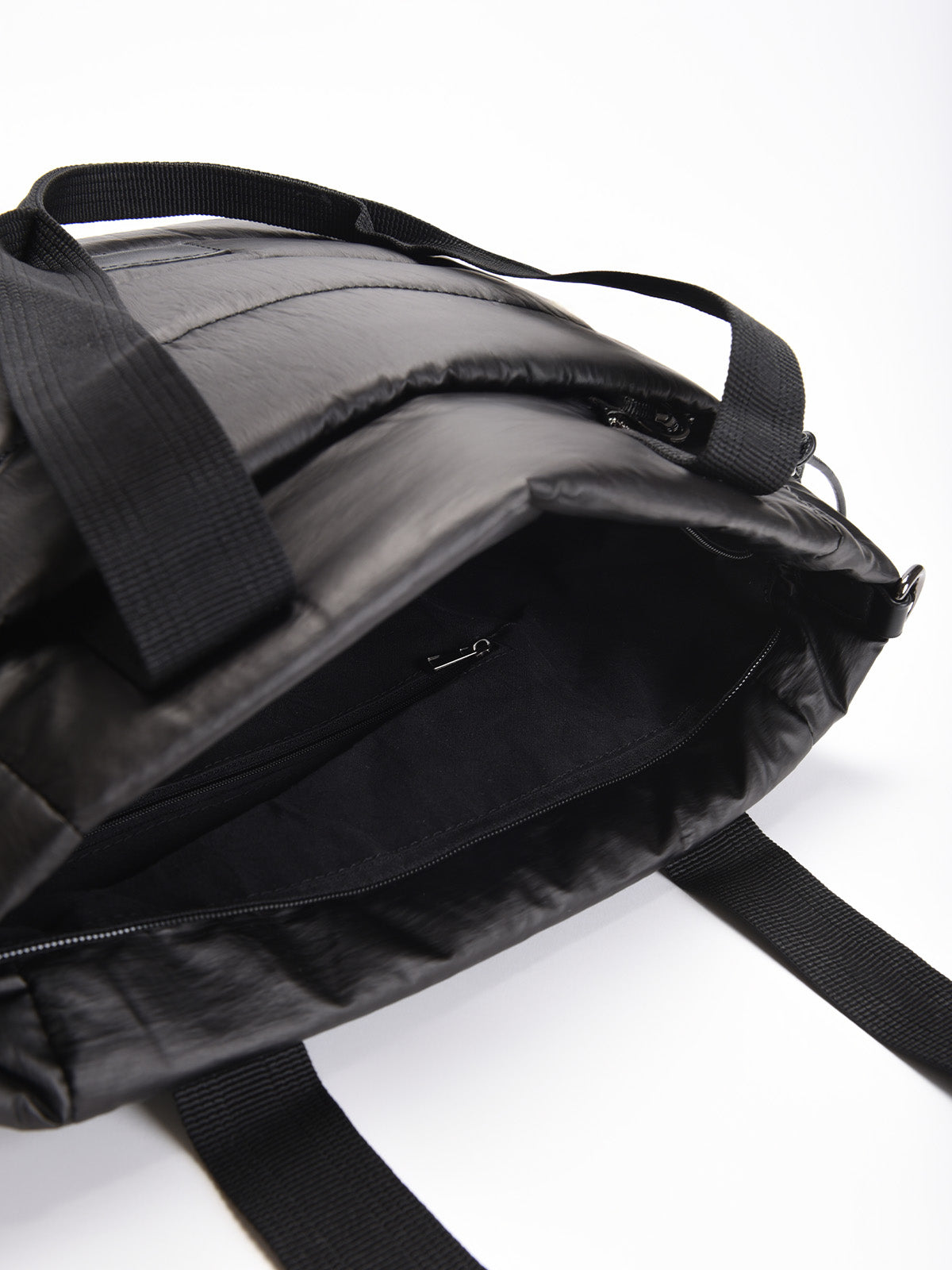 Bolso shopper negro acolchado